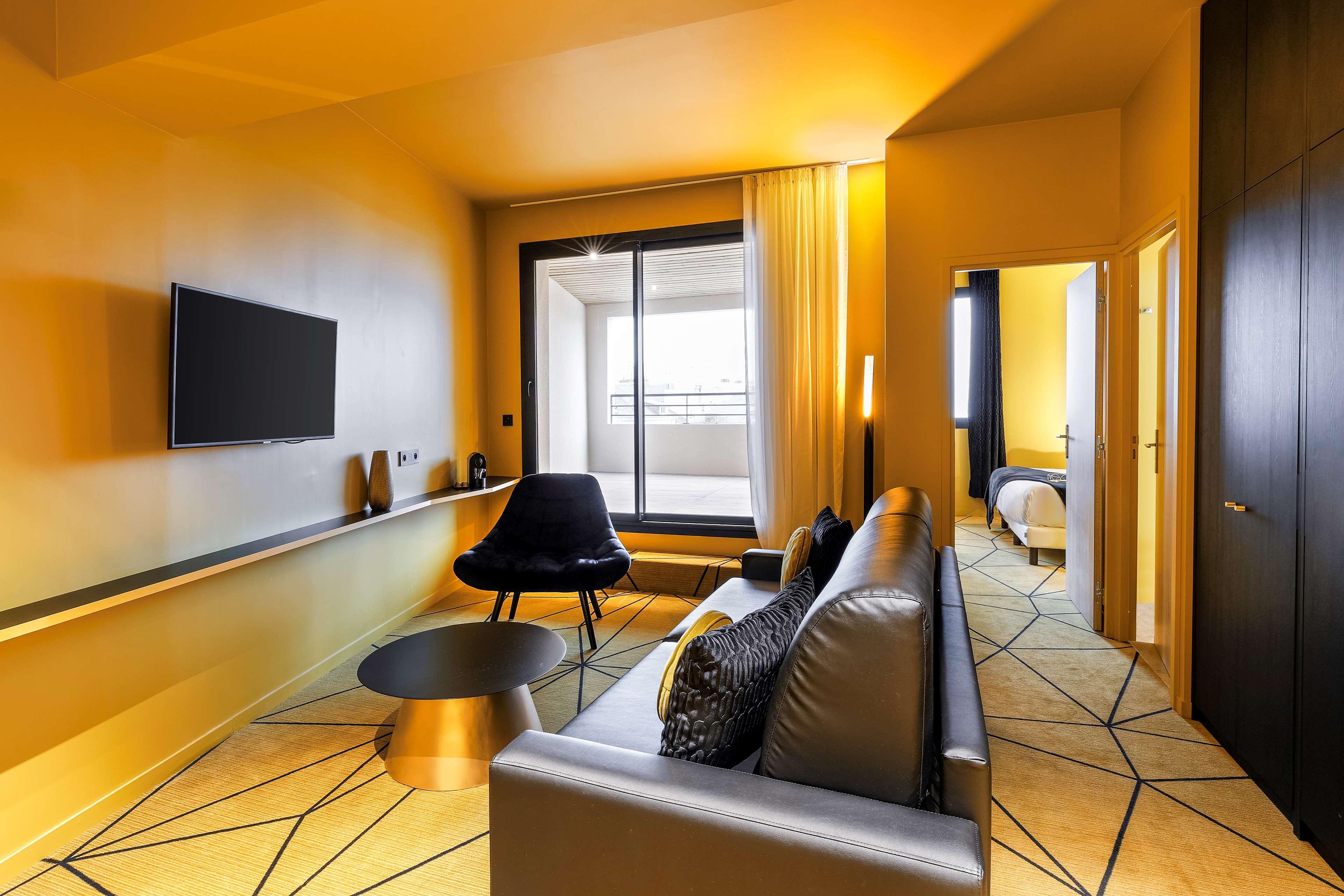 Leprince Hotel Spa; Best Western Premier Collection ルマン エクステリア 写真