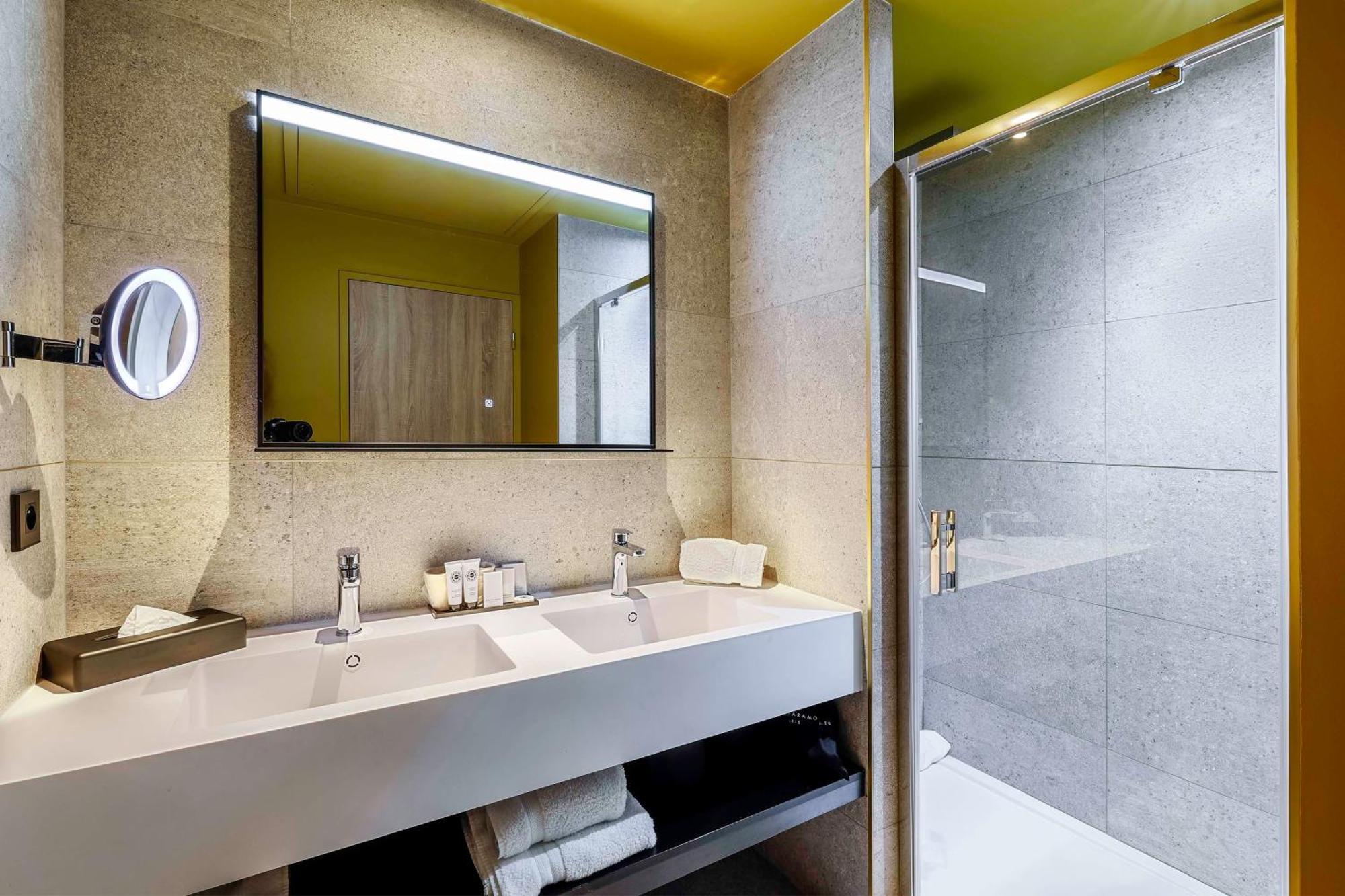 Leprince Hotel Spa; Best Western Premier Collection ルマン エクステリア 写真